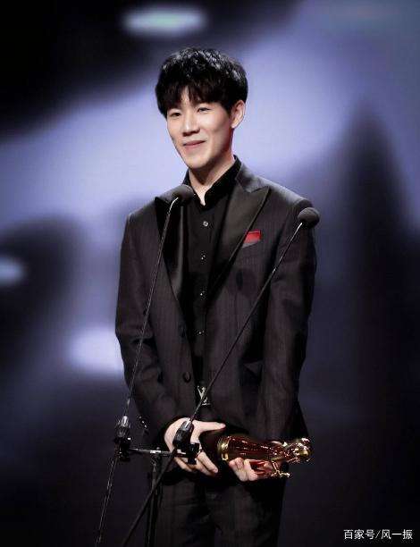 JW 在过去两年中赢得了他的第一个 lan 奖杯