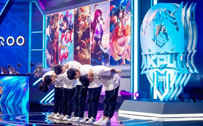 传闻：两名主力选手将离开 Talon Esports